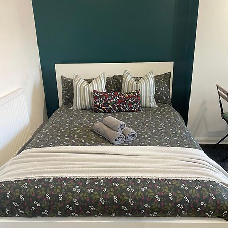 Willesden Green Rooms Londen Buitenkant foto