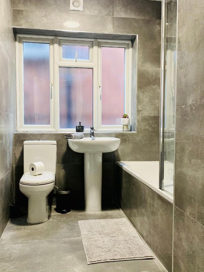 Willesden Green Rooms Londen Buitenkant foto