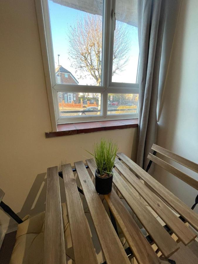 Willesden Green Rooms Londen Buitenkant foto