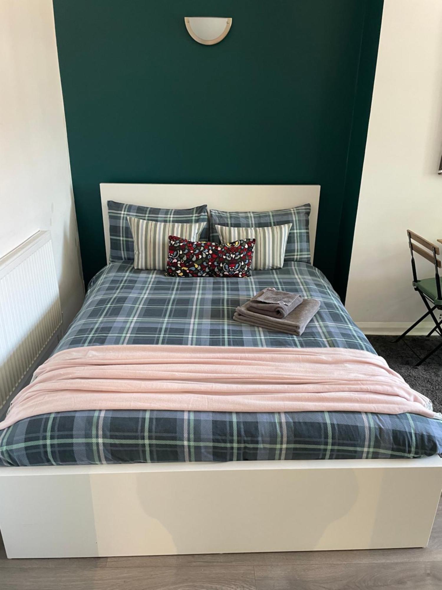 Willesden Green Rooms Londen Buitenkant foto