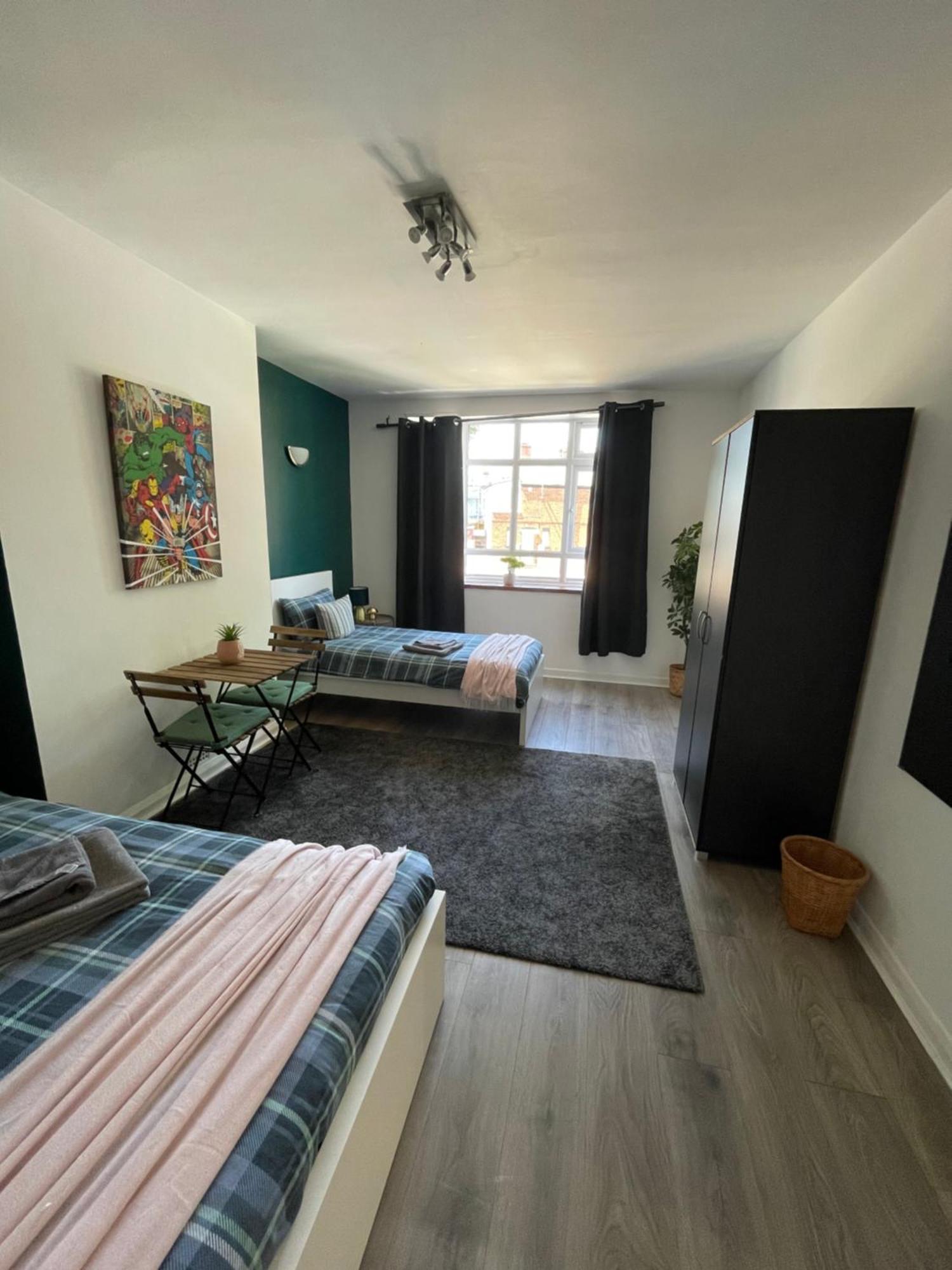 Willesden Green Rooms Londen Buitenkant foto
